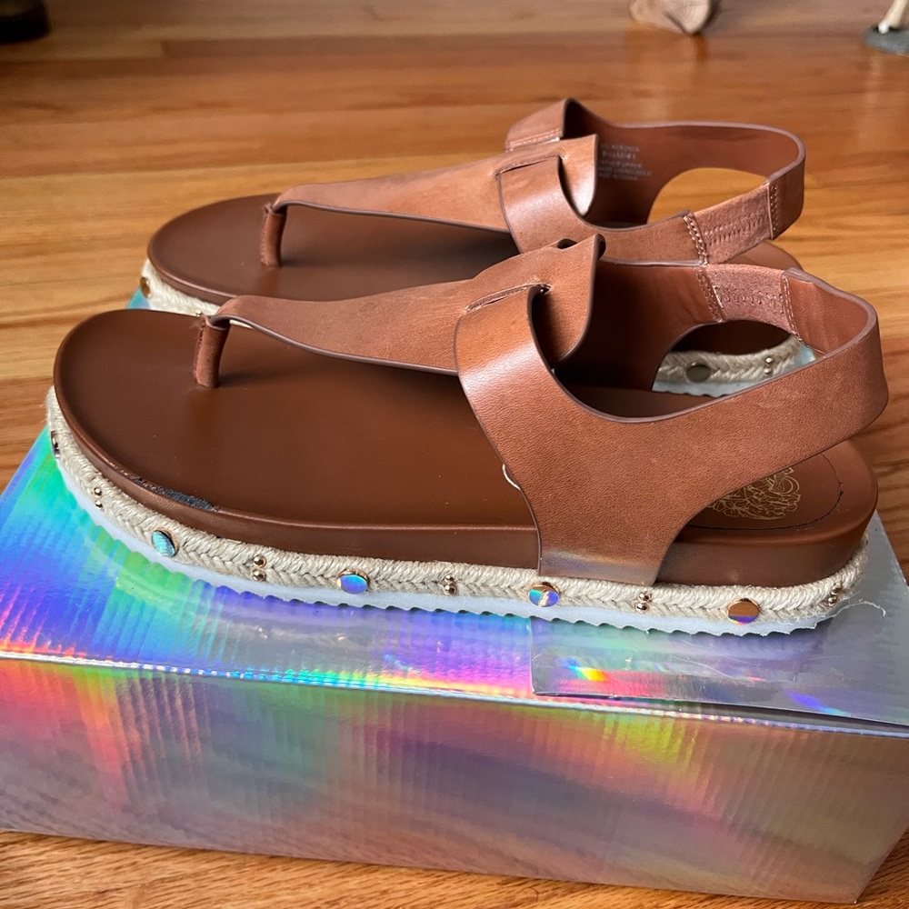 Vince Camuto Aeronta Flat Sandal Size 9 1/2 Color Warm Brick